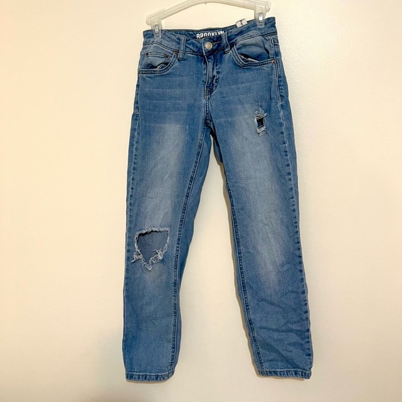Women’s Slim Boyfriend Denim Jeans - Picture 2 of 6